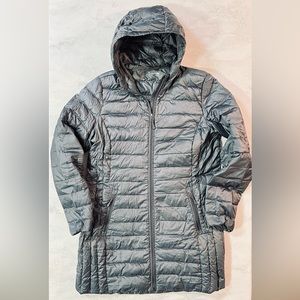 EUC Aventure Lightweight Down Hooded Jacket 3/4 Length Shiny Charcoal Size L